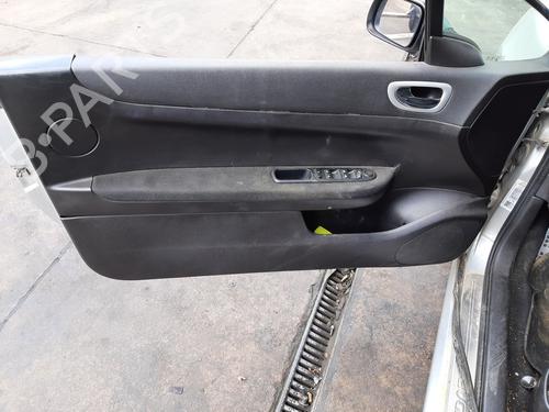 Engine control unit (ECU) PEUGEOT 307 CC (3B) 1.6 16V | BP18086999M57 
