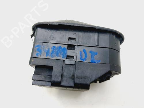 Left front window switch PEUGEOT 306 Hatchback (7A, 7C, N3, N5) 1.9 D | BP29908812I27 