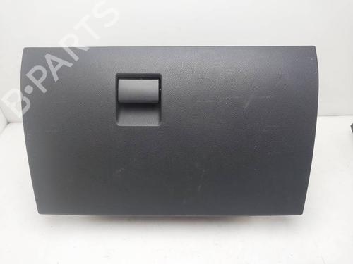 Used Glove box Glove box FORD MONDEO III (B5Y) 2.0 16V (146 hp) 39652982 39652982