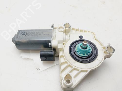 Used Right front window motor MERCEDES-BENZ A-CLASS (W169) A 180 CDI (169.007, 169.307) (109 hp) 22444427