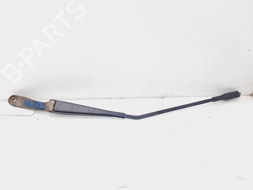 Used Front windshield wiper arm MERCEDES-BENZ A-CLASS (W169) A 160 CDI (169.006, 169.306) (82 hp) 21077328