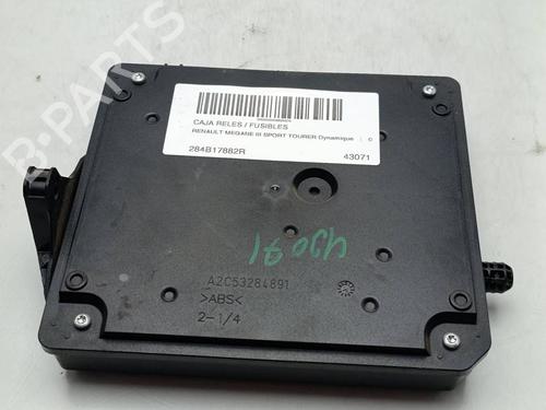 Used Fuse box Fuse box RENAULT MEGANE III Grandtour (KZ0/1) [2008-2016] 39988524 39988524
