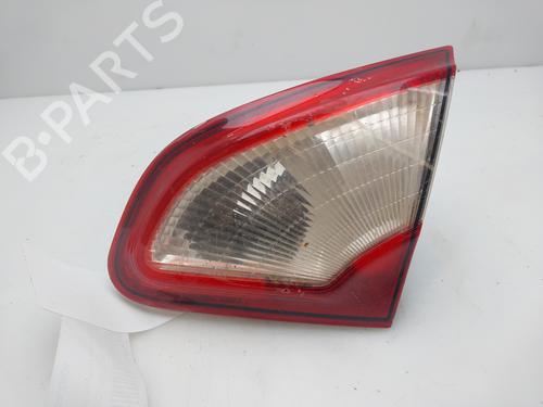 Used Right tailgate light Right tailgate light 16946785 16946785