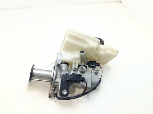 brake-master-cylinder-vw-t-roc-a11-d11-2017-34352445 main image