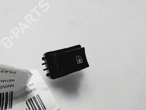 Used Right rear window switch RENAULT MEGANE IV Hatchback (B9A/M/N_) 1.3 TCe 115 (B9N9) (116 hp) 24218983