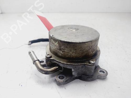 Used Vacuum pump RENAULT ESPACE IV (JK0/1_) 3.0 dCi (JK0E, JK0Y) (181 hp) 30160229