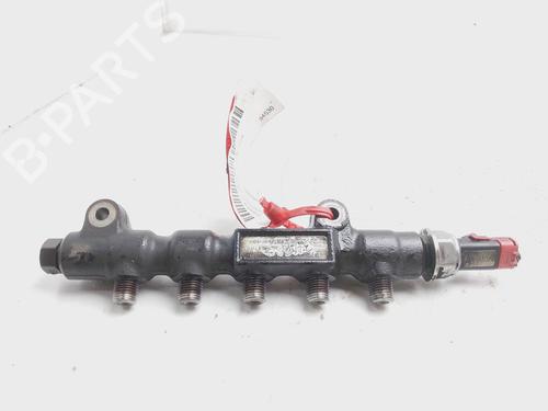 Used Injection rail CITROËN C2 (JM_) 1.4 HDi (68 hp) 18958444