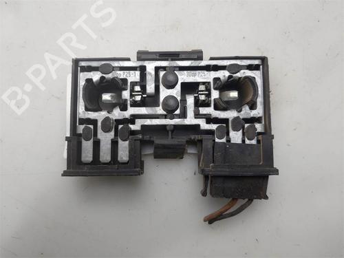 Used Lamp holder Lamp holder 38347860 38347860
