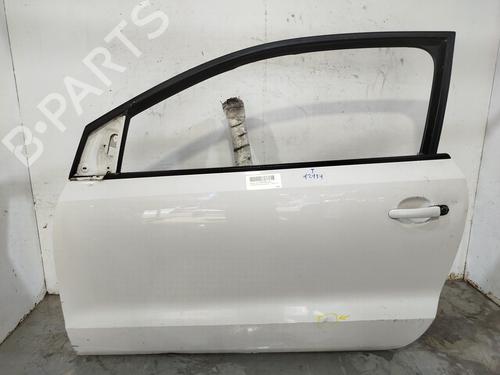 Used Left front door Left front door 37513789 37513789