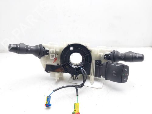 Used Steering wheel controls RENAULT MEGANE III Grandtour (KZ0/1) [2008-2016]  17721804