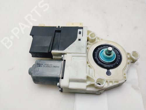 Used Left front window motor PEUGEOT 307 Break (3E) 1.6 HDi 110 (109 hp) 25591429
