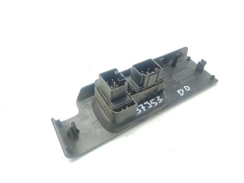 Right front window switch LAND ROVER FREELANDER I (L314) 2.0 Td4 4x4 | BP26610594I26 