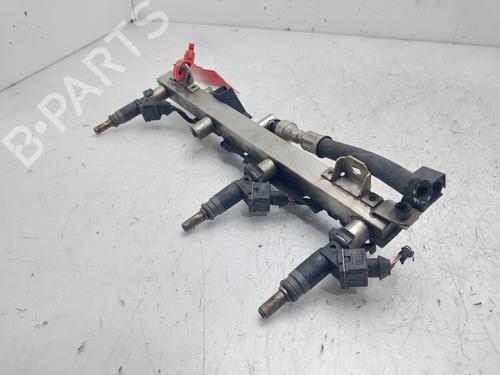 Used Injection rail BMW 3 Compact (E46) 316 ti (115 hp) 29962273