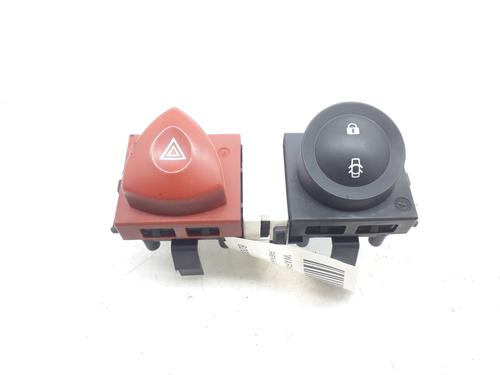 Used Warning switch RENAULT MEGANE II (BM0/1_, CM0/1_) 1.5 dCi (BM02, BM13, BM2A, CM02, CM13) (101 hp) 12407833