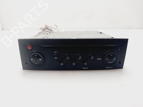 Used Radio RENAULT CLIO III (BR0/1, CR0/1) [2005-2014]  32208508