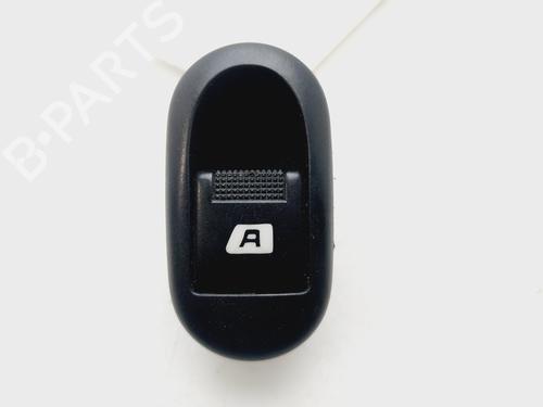Used Right front window switch PEUGEOT 1007 (KM_) [2005-2026]  31708962
