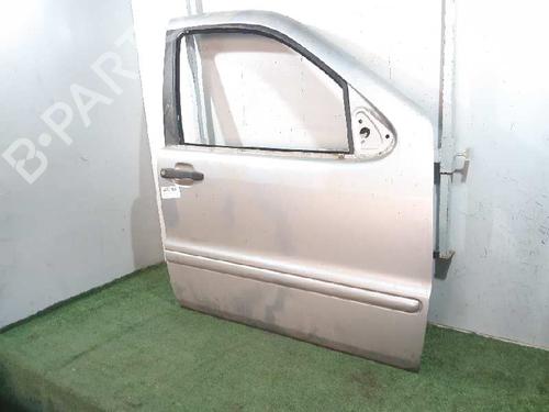 Right front door MERCEDES-BENZ M-CLASS (W163) ML 270 CDI (163.113) | BP5862634C3 