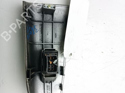 Right rear window switch KIA SPORTAGE II (JE_, KM_) 2.0 CRDi 4WD | BP26572589I28 