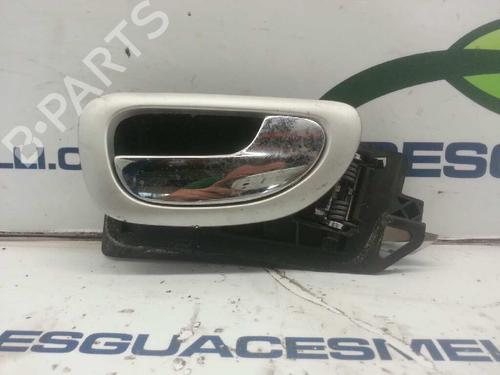 Used Front right interior door handle PEUGEOT 307 (3A/C) 1.6 16V (109 hp) 3423037