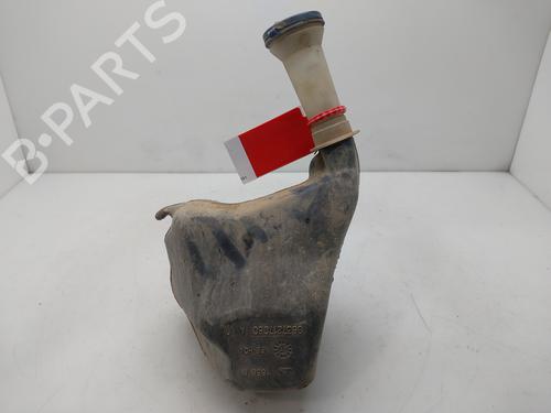 Used Windscreen washer tank Windscreen washer tank CITROËN SAXO (S0, S1) 1.5 D (57 hp) 33756086 33756086