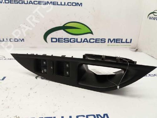 Used Left front window switch SEAT ALTEA (5P1) [2004-2015]  2877632
