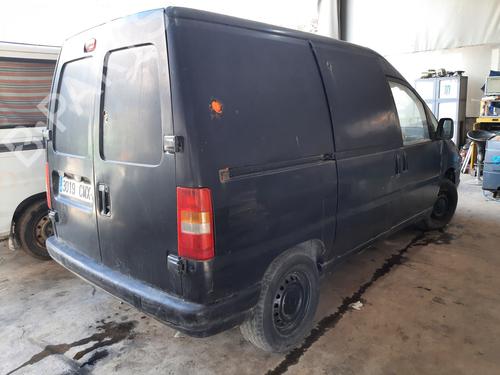 Left front door PEUGEOT EXPERT Van (222) 1.9 D | BP9583519C2 