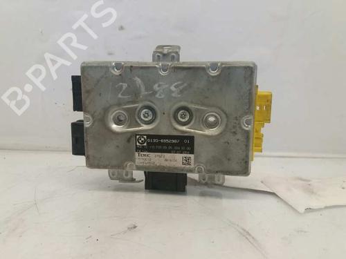 Used ECU airbags BMW 5 (E60) 525 d (177 hp) 2877529