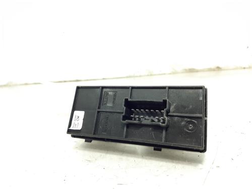 Right front window switch NISSAN JUKE (F15) 1.5 dCi | BP9232255I26 