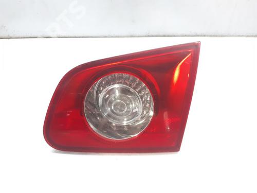 right-tailgate-light-vw-passat-b6-variant-3c5-20-tdi-16v-3c9945094-2005-2006-2007-2008-2009-2010-2011-9674342 main image