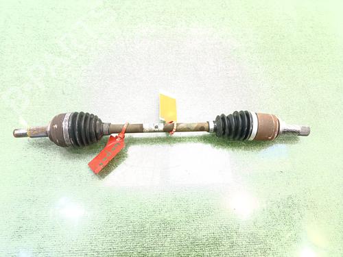 Drivksel foran venstre RENAULT CLIO III (BR0/1, CR0/1) | BP30714238M38