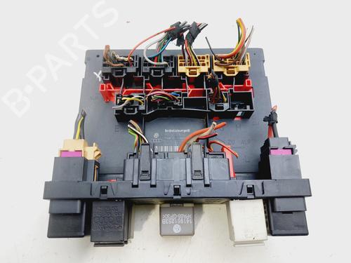Sikringsdåse SEAT LEON (1P1) [2005-2013]  28110383
