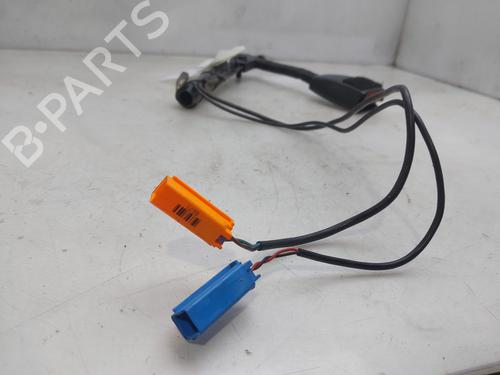 Used Seat buckle LAND ROVER RANGE ROVER SPORT I (L320) 2.7 D 4x4 (190 hp) 17612593