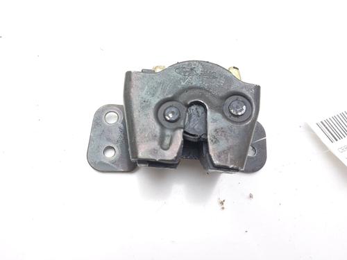 Used Tailgate lock HYUNDAI TUCSON (JM) 2.0 CRDi (140 hp) 12421571