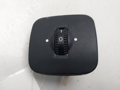 Used Switch Switch MERCEDES-BENZ S-CLASS (W220, V220) S 500 (220.075, 220.175, 220.875) (299 hp) 36297865 36297865