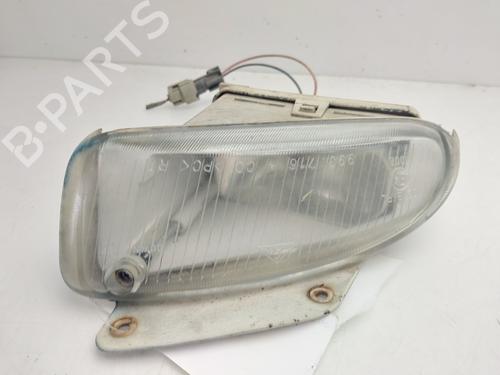 Used Right front fog light Right front fog light CHRYSLER VOYAGER / GRAND VOYAGER III (GS_, NS_) 2.5 TD (116 hp) 33931881 33931881