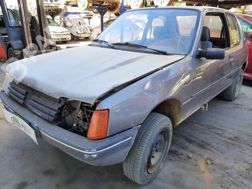Used Parts PEUGEOT 205 I Convertible (741B, 20D)  1.1 CJ  1085043