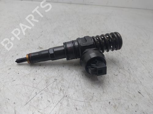 Injecteur VW GOLF V (1K1) [2003-2010]  31850412