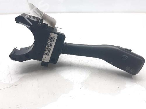 Used Steering column stalk SEAT LEON (1M1) 1.4 16V (75 hp) 12400635
