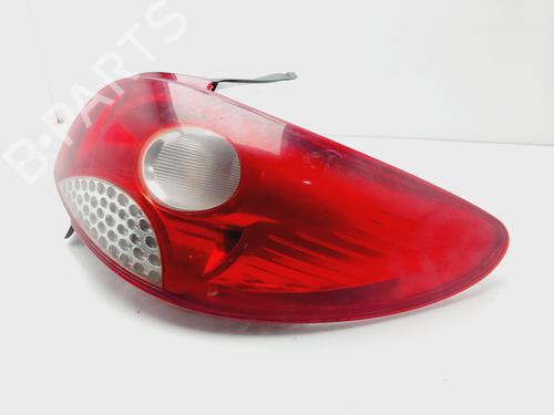 Right taillight PEUGEOT 206+ (2L_, 2M_) 1.1 | BP32199156C35