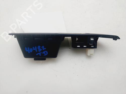 Right rear window switch OPEL CORSA F (P2JO) | BP33232040I28 - Image 3
