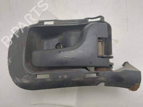 Used Front right interior door handle Front right interior door handle 38983112 38983112