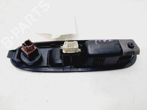 Right front window switch RENAULT CLIO II (BB_, CB_) 1.2 (BB0A, BB0F, BB10, BB1K, BB28, BB2D, BB2H, CB0A,... | BP29390575I26 