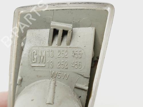 Right side indicator OPEL INSIGNIA A (G09) | BP31887768I19