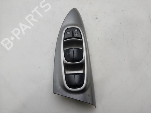 Used Left front window switch Left front window switch NISSAN JUKE (F15) [2010-2019] 35803714 35803714