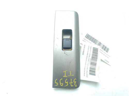 Used Left rear window switch NISSAN NAVARA NP300 (D40) [2004-2025]  28596782