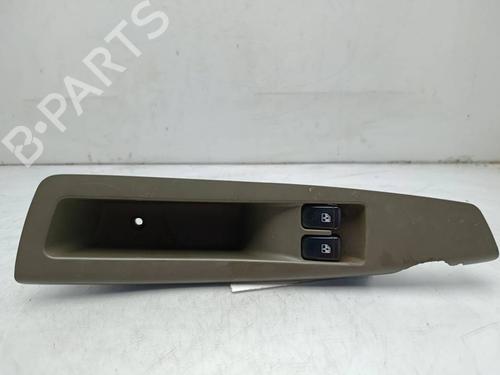 Used Left front window switch Left front window switch CHEVROLET NUBIRA Saloon 1.4 (95 hp) 40153976 40153976