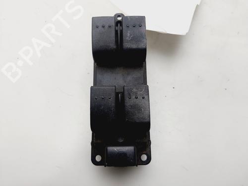 Venstre fortil elrude kontakt MAZDA 3 Saloon (BK) 1.6 DI Turbo (BK12Y) (109 hp) 32666463