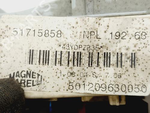 Fuse box FIAT STILO (192_) 1.4 16V | BP32411233E1