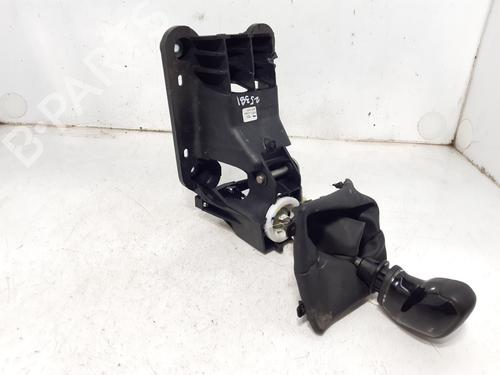 Gear lever PEUGEOT 208 I (CA_, CC_) 1.4 HDi | BP8419835M90