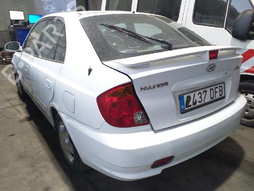 Left taillight HYUNDAI ACCENT II (LC) 1.5 CRDi | BP6069617C34